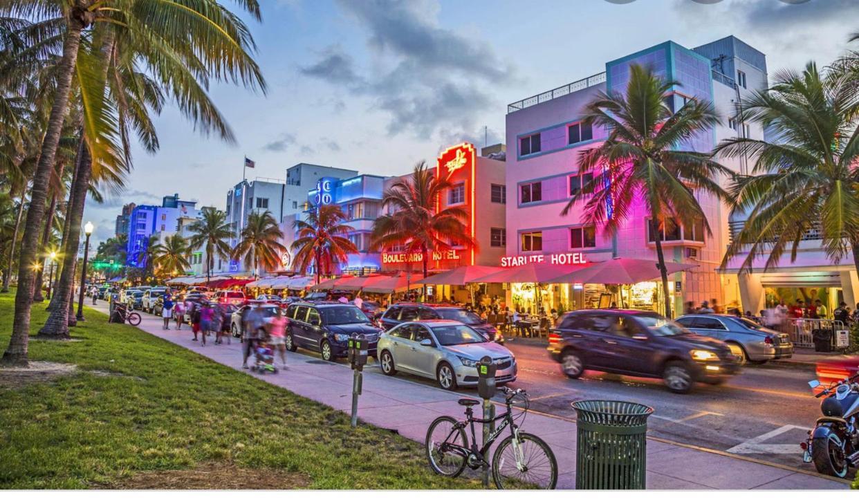 Hostel Brazilian Miami Exterior photo