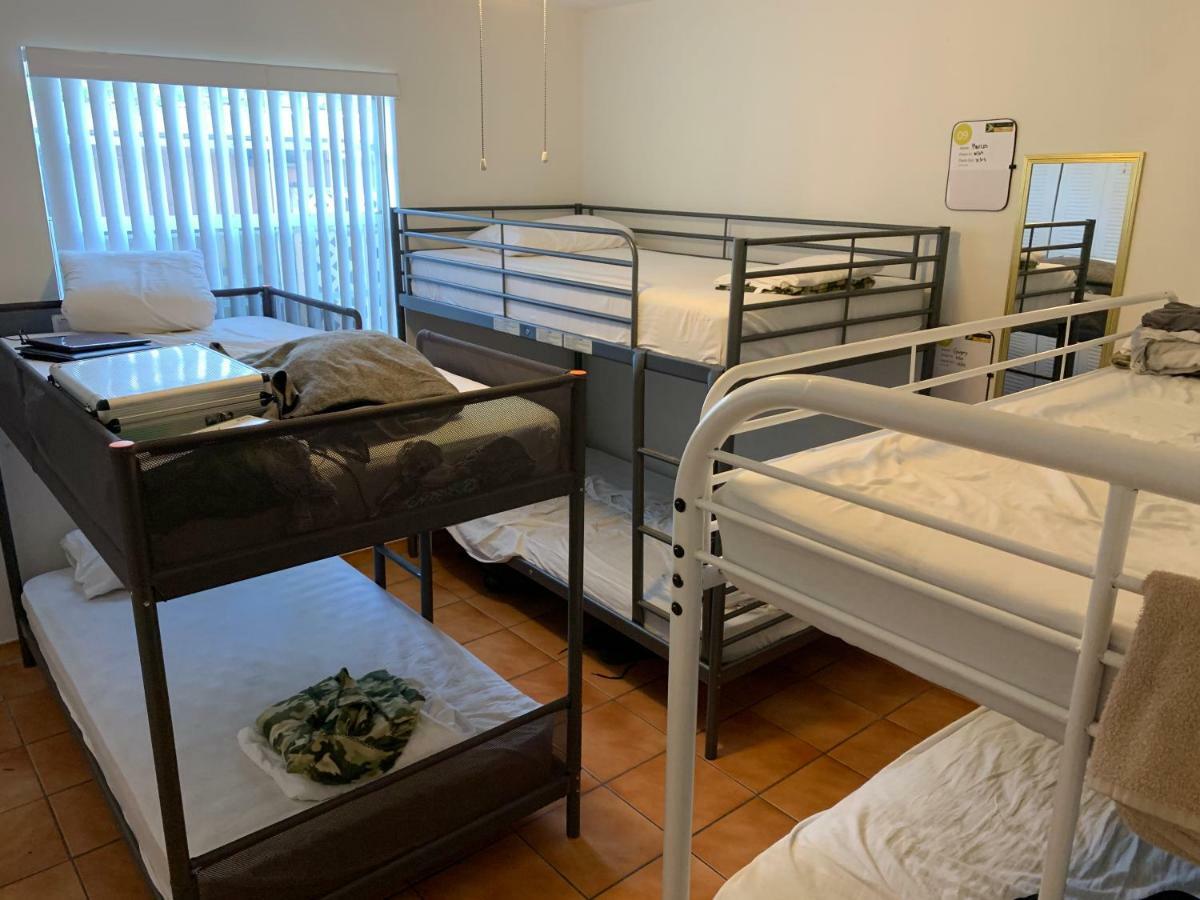 Hostel Brazilian Miami Exterior photo